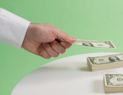 Pros and Cons of Paying Off a Personal Loan