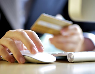 Сredit card company